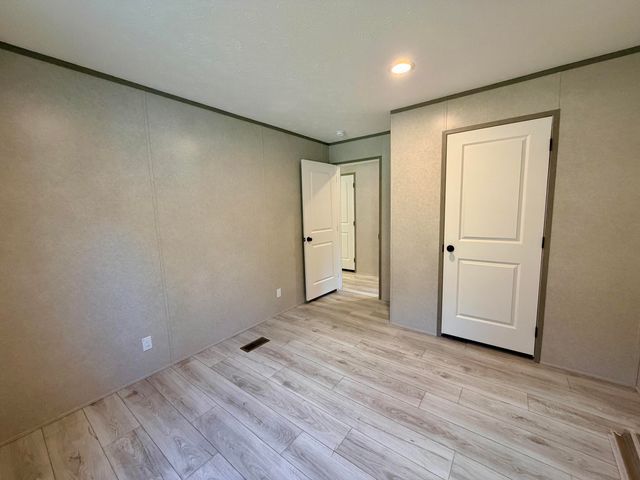 1776 Little Wolf Creek Road, Williamsburg, KY 40769