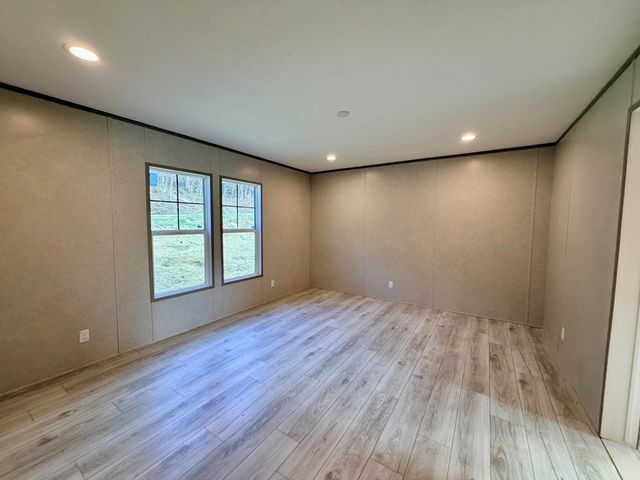 1776 Little Wolf Creek Road, Williamsburg, KY 40769