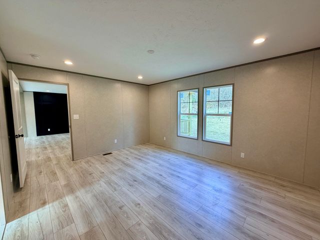 1776 Little Wolf Creek Road, Williamsburg, KY 40769