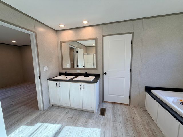 1776 Little Wolf Creek Road, Williamsburg, KY 40769