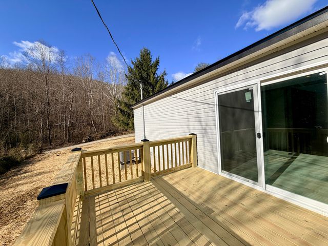 1776 Little Wolf Creek Road, Williamsburg, KY 40769