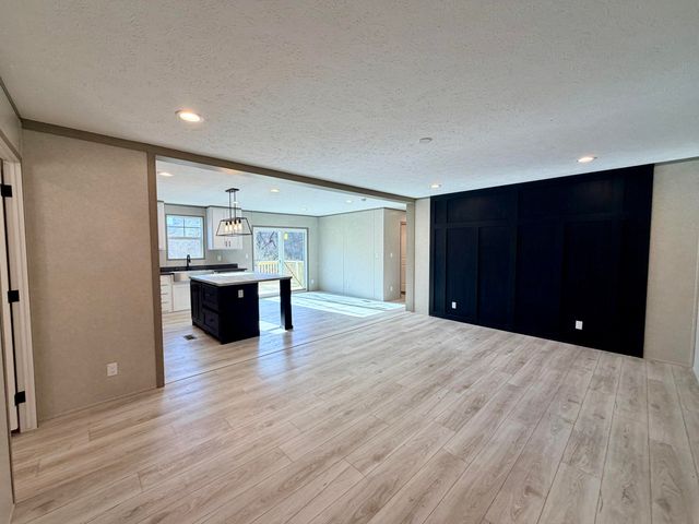 1776 Little Wolf Creek Road, Williamsburg, KY 40769