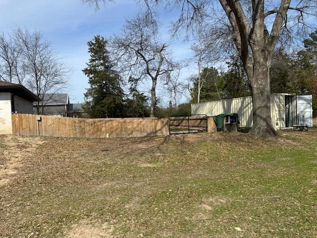 425 CR 105, Carthage, TX 75633