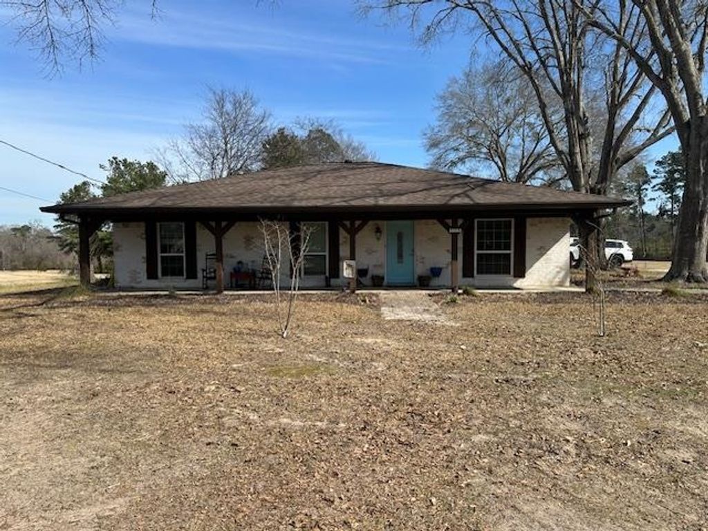 425 CR 105, Carthage, TX 75633