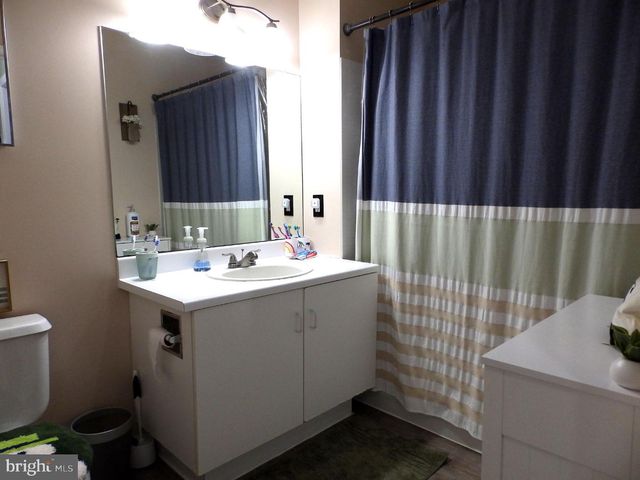 508 CYPRESS LN, East Brunswick, NJ 08816