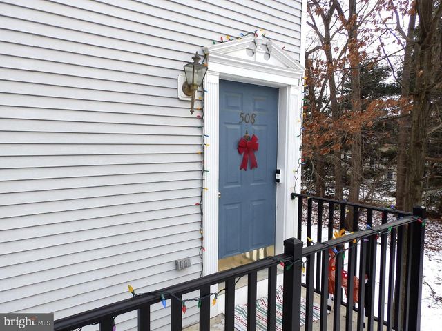 508 CYPRESS LN, East Brunswick, NJ 08816