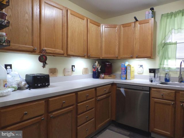 508 CYPRESS LN, East Brunswick, NJ 08816