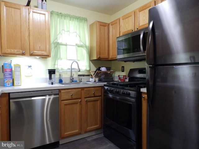 508 CYPRESS LN, East Brunswick, NJ 08816