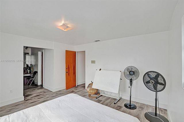 2311 SW 5th Ave, Miami, FL 33129