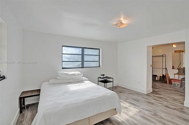 2311 SW 5th Ave, Miami, FL 33129