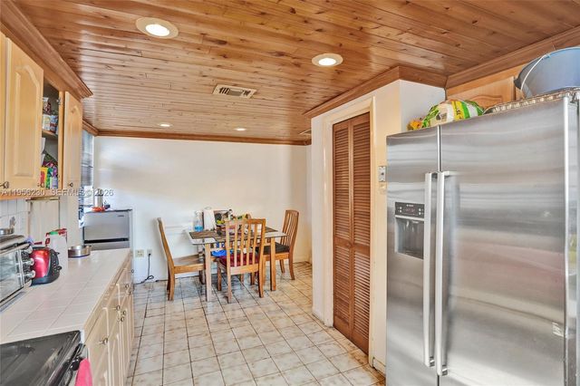 2311 SW 5th Ave, Miami, FL 33129