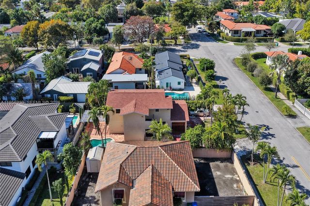 2311 SW 5th Ave, Miami, FL 33129