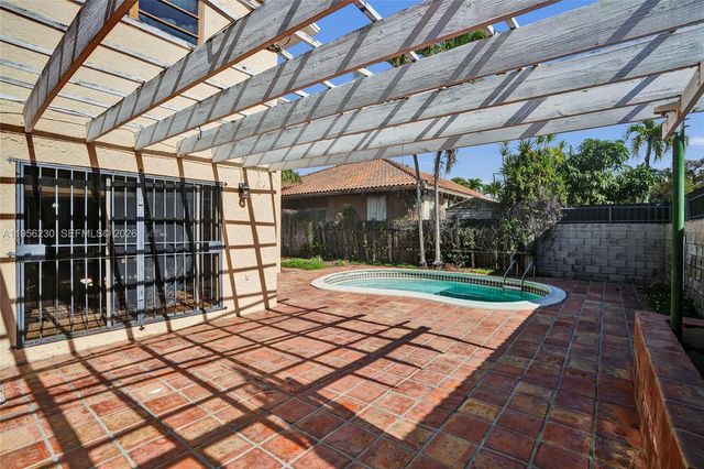 2311 SW 5th Ave, Miami, FL 33129