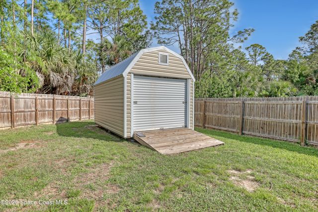 595 Lang Road SW, Palm Bay, FL 32908