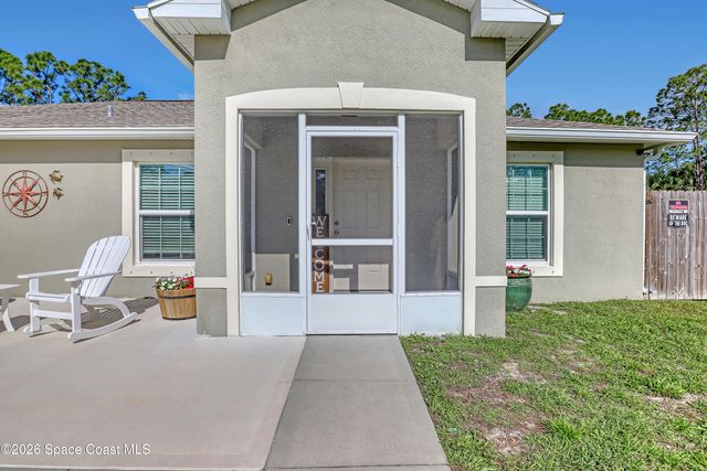 595 Lang Road SW, Palm Bay, FL 32908