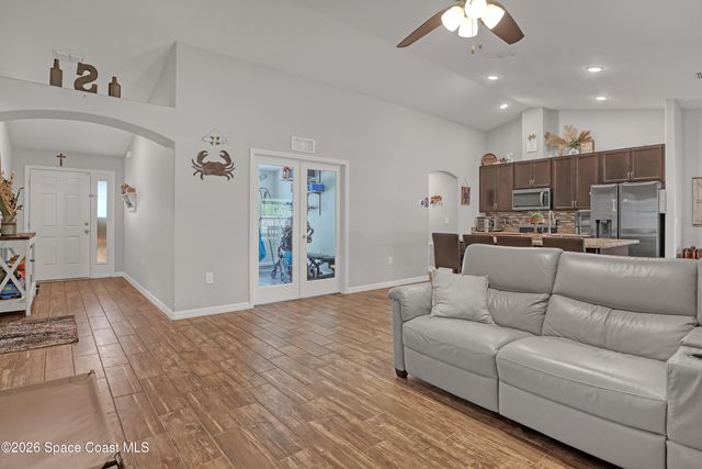 595 Lang Road SW, Palm Bay, FL 32908