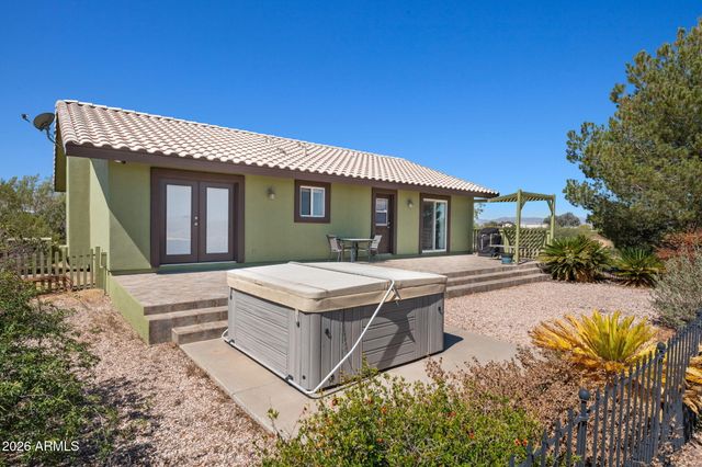 48023 N 518TH Avenue, Aguila, AZ 85320