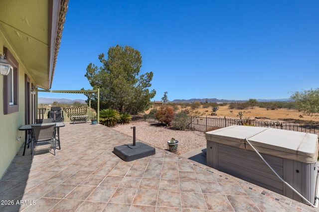 48023 N 518TH Avenue, Aguila, AZ 85320