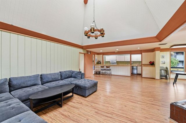 151 Buckingham Drive 251, Santa Clara, CA 95051