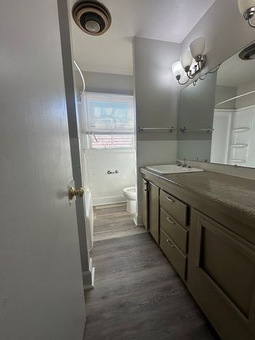 2708 N Century Ave, Odessa, TX 79762