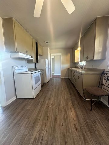 2708 N Century Ave, Odessa, TX 79762