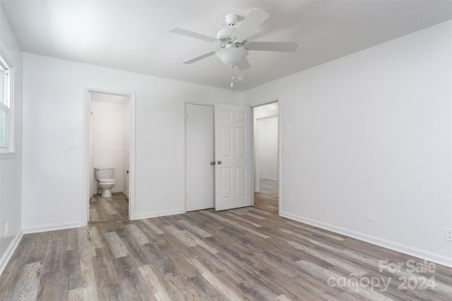 468 Deer Park Lake Road, Spruce Pine, NC 28777