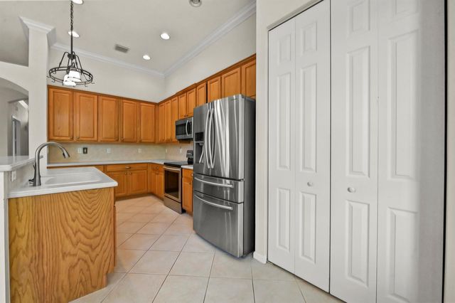 1488 SE Legacy Cove Circle, Stuart, FL 34997