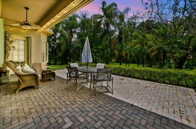 1488 SE Legacy Cove Circle, Stuart, FL 34997