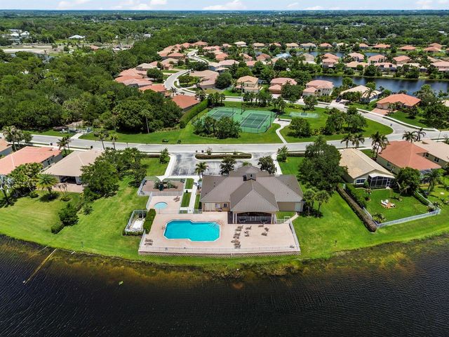 1488 SE Legacy Cove Circle, Stuart, FL 34997