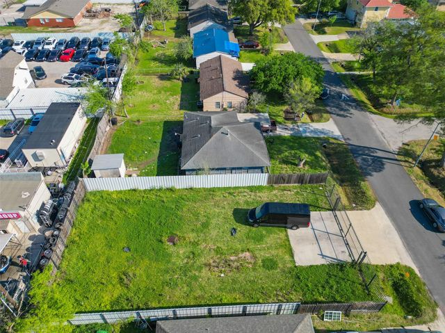 3222 Jarvis Street, Houston, TX 77063