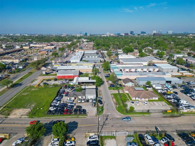 3222 Jarvis Street, Houston, TX 77063