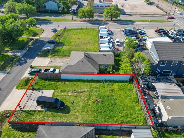 3222 Jarvis Street, Houston, TX 77063