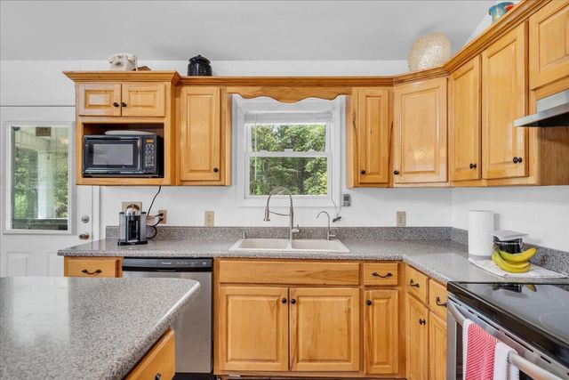 733 Gizzard Creek Road, Sequatchie, TN 37374