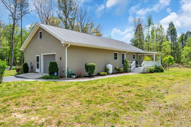 733 Gizzard Creek Road, Sequatchie, TN 37374
