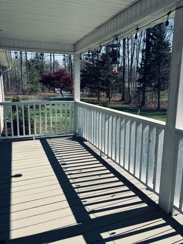 733 Gizzard Creek Road, Sequatchie, TN 37374