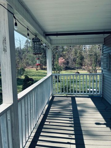 733 Gizzard Creek Road, Sequatchie, TN 37374