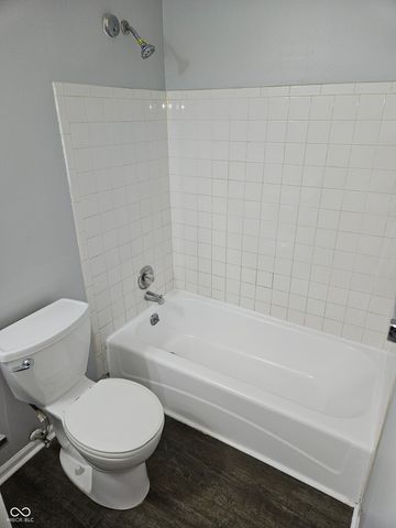 6314 Commons Drive, Indianapolis, IN 46254