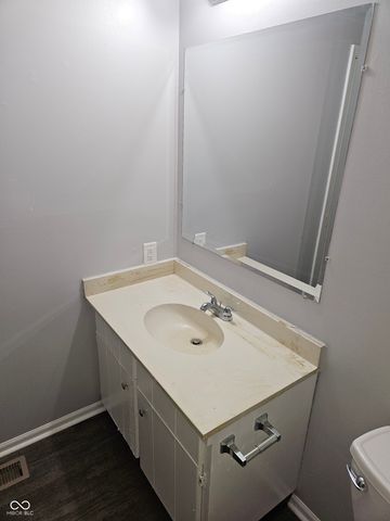 6314 Commons Drive, Indianapolis, IN 46254