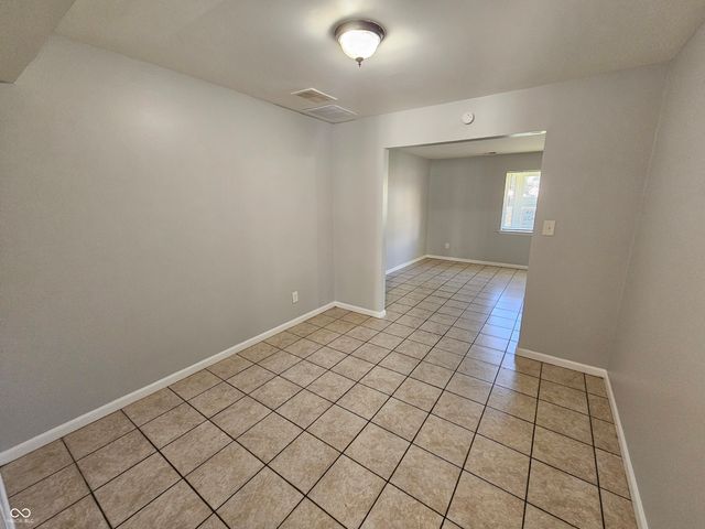 6314 Commons Drive, Indianapolis, IN 46254