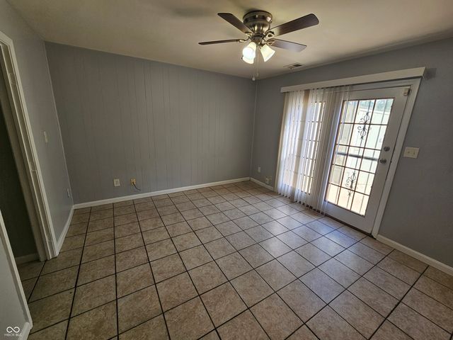 6314 Commons Drive, Indianapolis, IN 46254