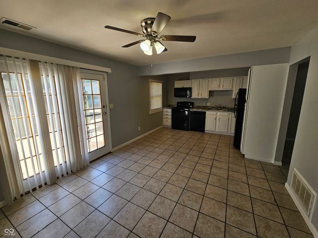6314 Commons Drive, Indianapolis, IN 46254