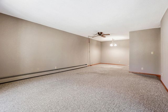4045 Hodgson Road 312, Shoreview, MN 55126