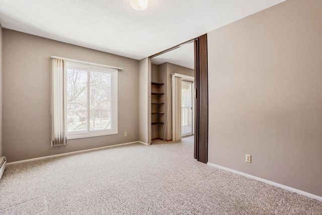 4045 Hodgson Road 312, Shoreview, MN 55126