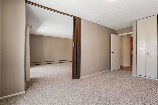 4045 Hodgson Road 312, Shoreview, MN 55126