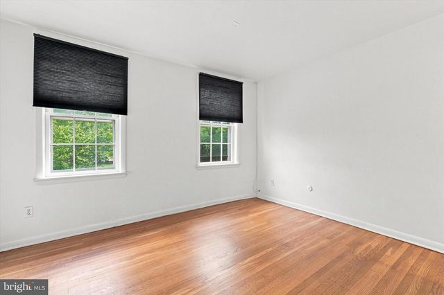 1023 LOMBARD ST, Philadelphia, PA 19147