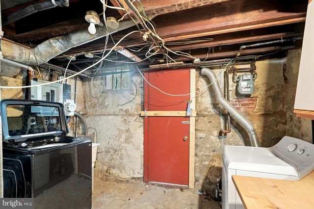 1023 LOMBARD ST, Philadelphia, PA 19147