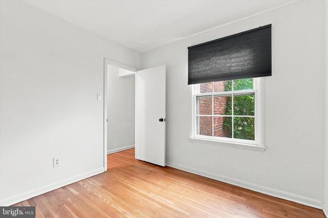 1023 LOMBARD ST, Philadelphia, PA 19147