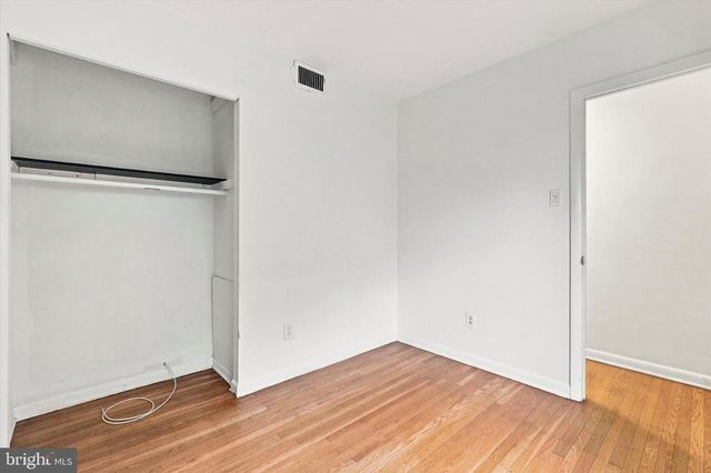 1023 LOMBARD ST, Philadelphia, PA 19147
