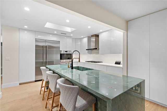 9621 Cedarbrook, Beverly Hills, CA 90210