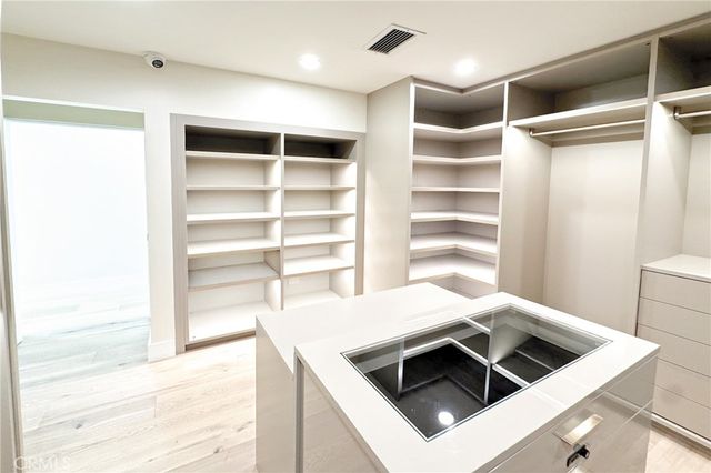 9621 Cedarbrook, Beverly Hills, CA 90210